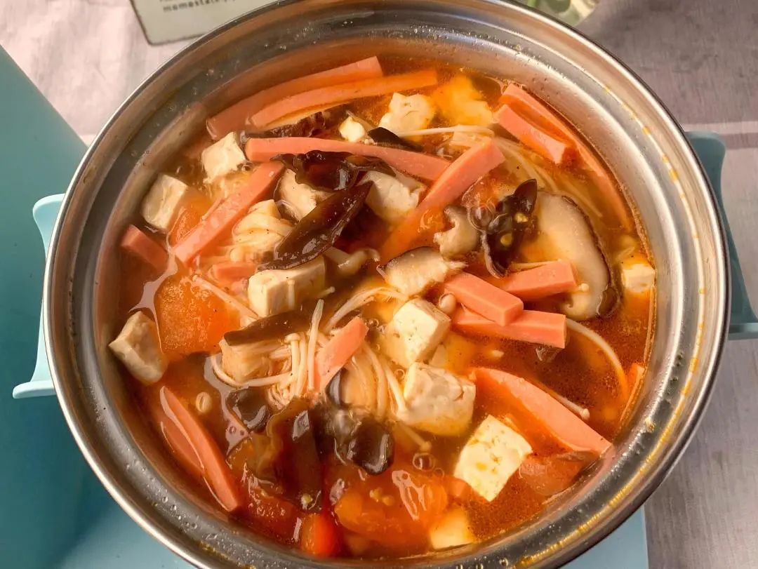 酸辣汤食材有（10分钟教你搞定低脂酸辣汤）