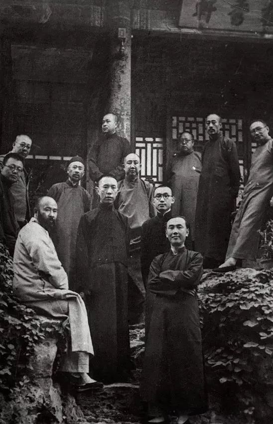 为何张大千无论走到哪里，都吃得开？