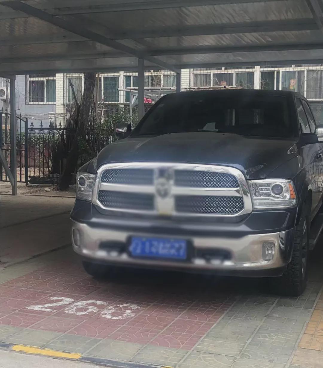 冬天小汽车打不着火？加油后这样处理更有效