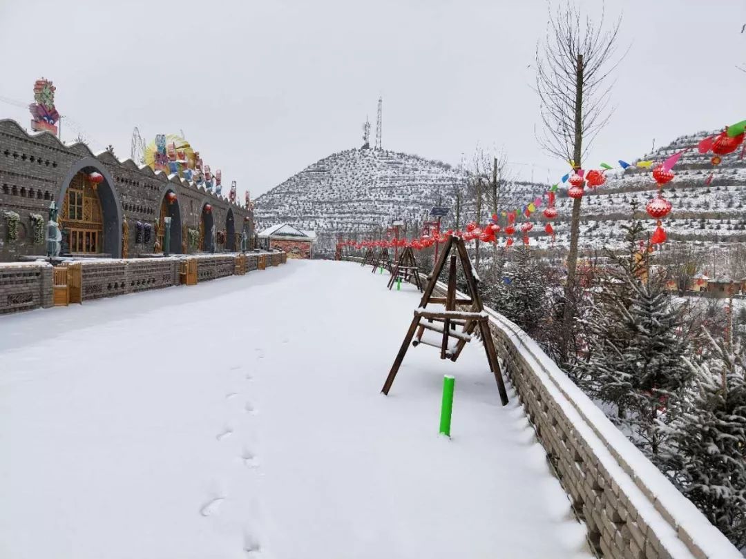 造雪机已经开启，六盘山欢乐冰雪季即将开启！