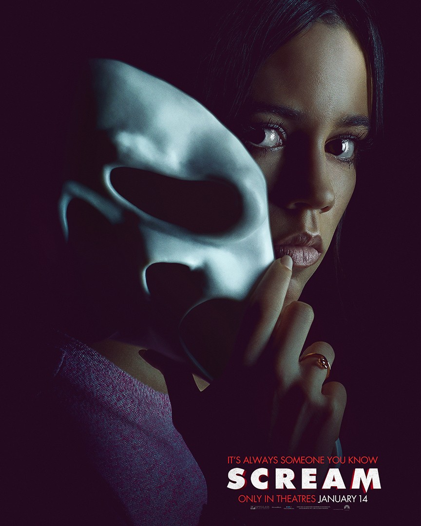 恐怖电影《惊恐之声5》的角色海报新旧角色登场