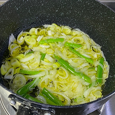 怎樣做蔥燒海參,怎樣做蔥燒海參?