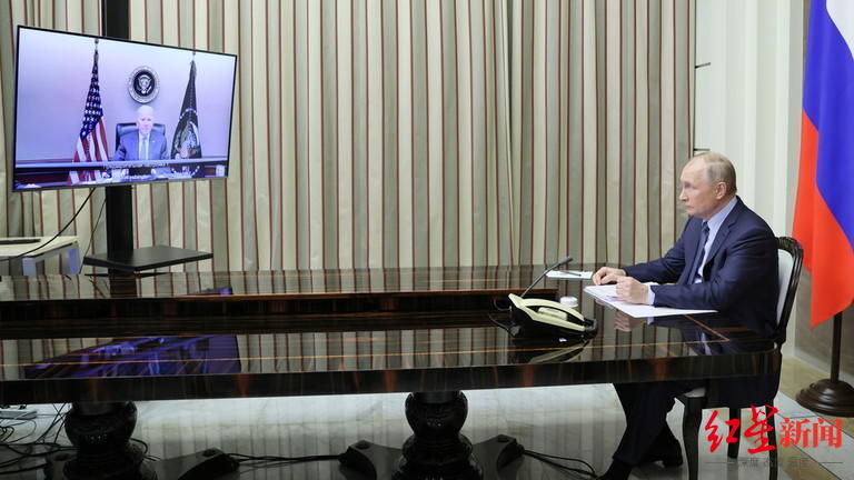 普拜会晤：普京连翻译都不要，一个人单挑拜登团队