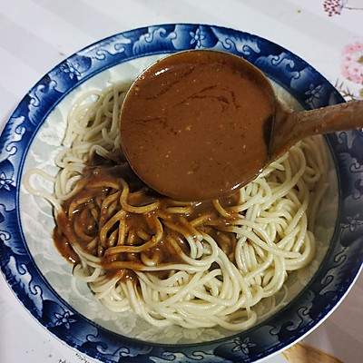 热干面是哪里的小吃美食，介绍家乡正宗美食热干面做法