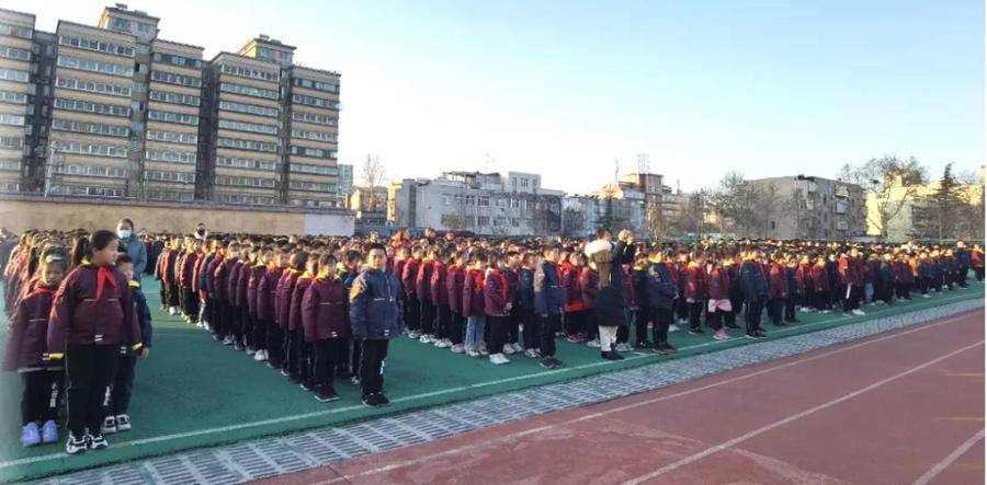 濟南燕山小學(xué)開展國家公祭日主題活動(圖2) 濟南燕山小學(xué)開展國家公祭日主題活動(圖2)