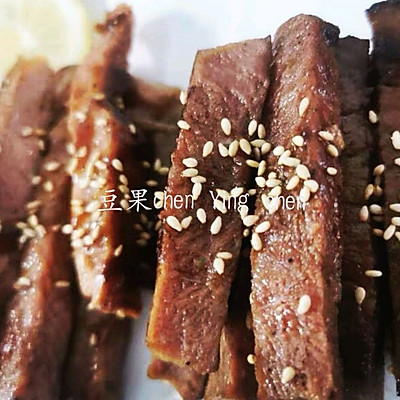 煎牛排的家常做法,煎牛排的家常做法步驟