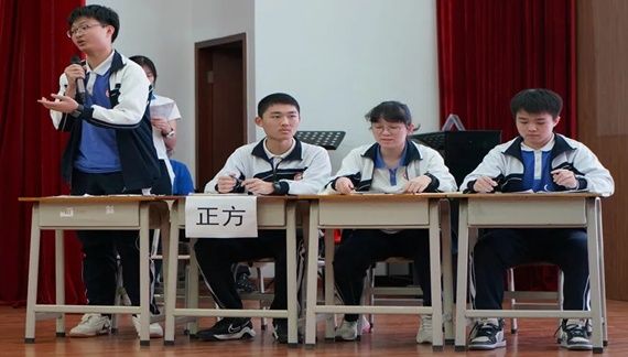 深圳市观澜中学举办读书节朗诵比赛(图3)