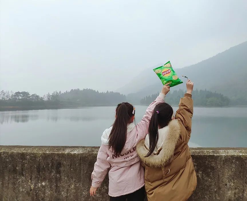 绵德双城记 || 登高望远畅舒怀，景色宜人清风徐来，爬山好去处，一起运动吧~