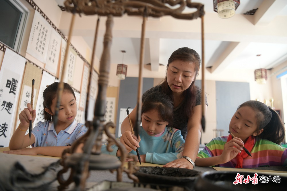 蘭州市七里河小學(xué)多措并舉推動(dòng)“雙減”政策(圖2) 蘭州市七里河小學(xué)多措并舉推動(dòng)“雙減”政策(圖2)