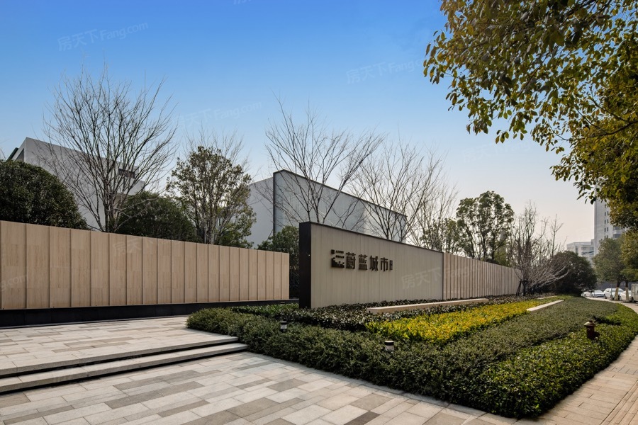 万科蔚蓝城市 PK 首开龙湖春江郦城谁是镇海热门小区？