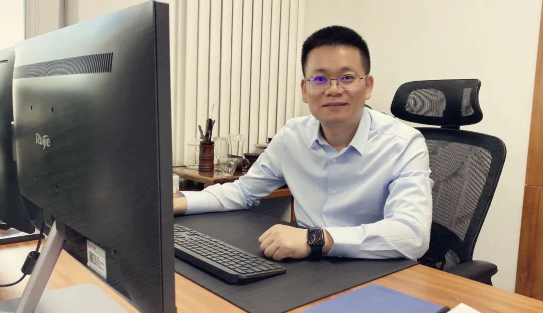 如何优雅地干掉世界上不好用的电脑？