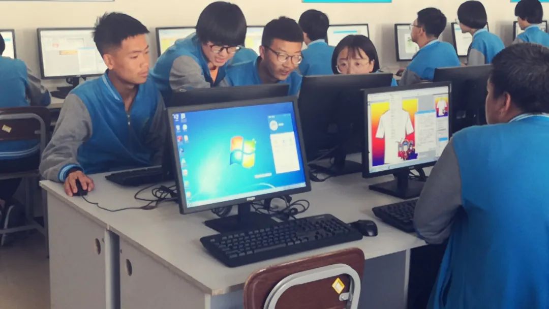 如何优雅地干掉世界上不好用的电脑？
