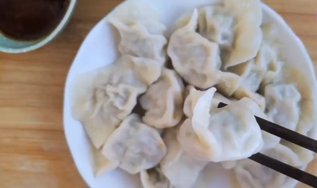 冬至为何吃饺子?吃饺子是为了纪念谁?