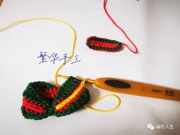 猫咪圣诞围脖钩针图解（钩针圣诞节猫项圈）