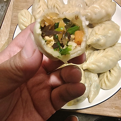 粉丝饺子(韭菜鸡蛋粉丝饺子) - 我的快乐小窝