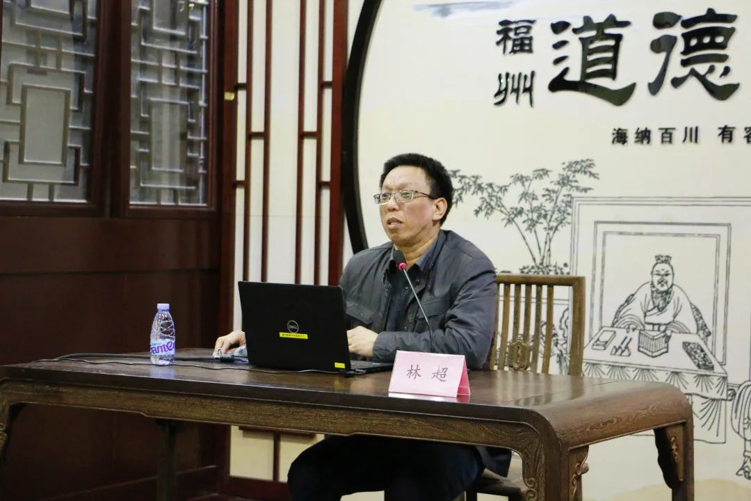 学中医导引、练八段锦……鳌峰书院的这堂中医药体验课，有趣又有料