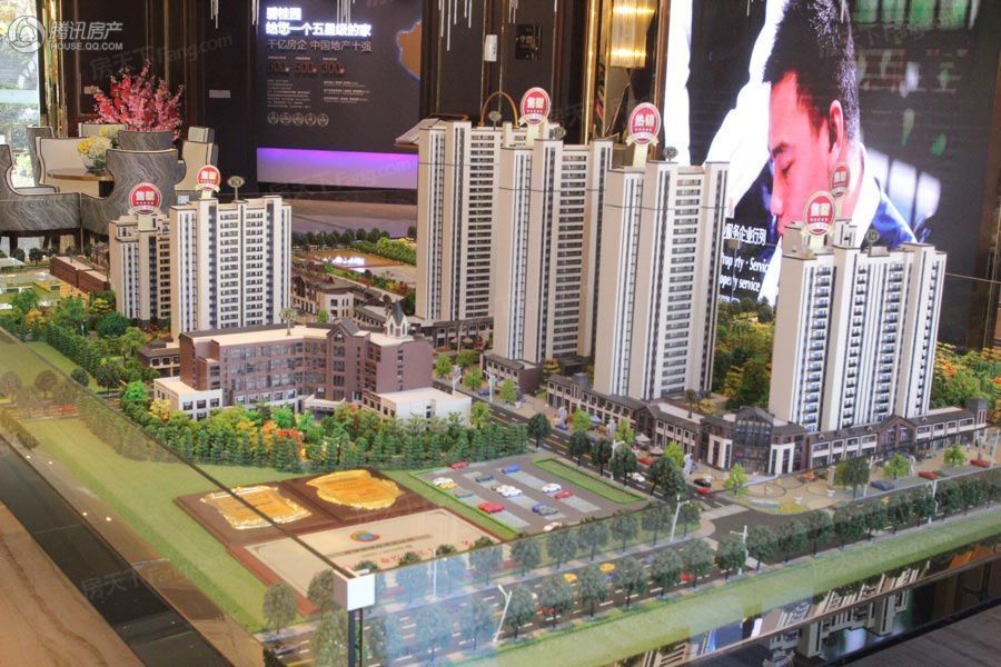 姜堰超高人气小区碧桂园·凤凰台 VS 碧桂园翡翠郡？