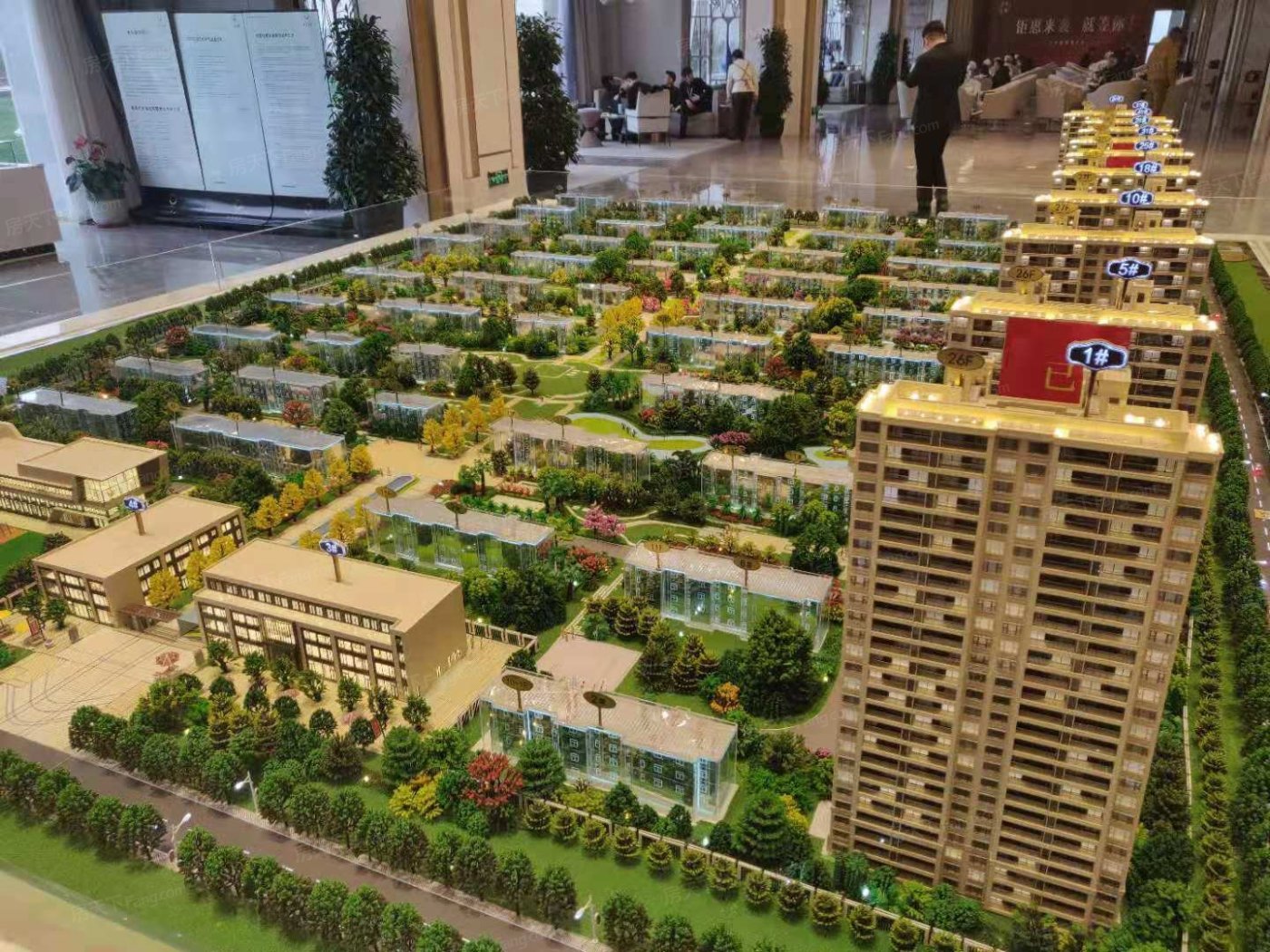 海门街道南通恒大悦珑湾 VS 时光漫城，哪个更宜居？