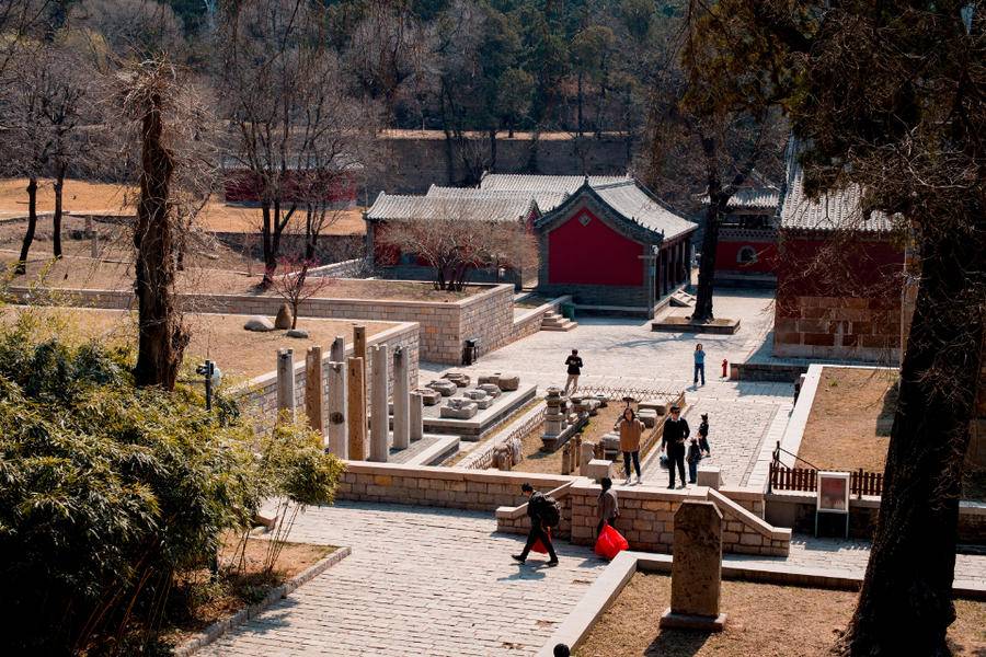 济南一千年古刹，《少林寺》取景地，为什么有人说它是泰安的？