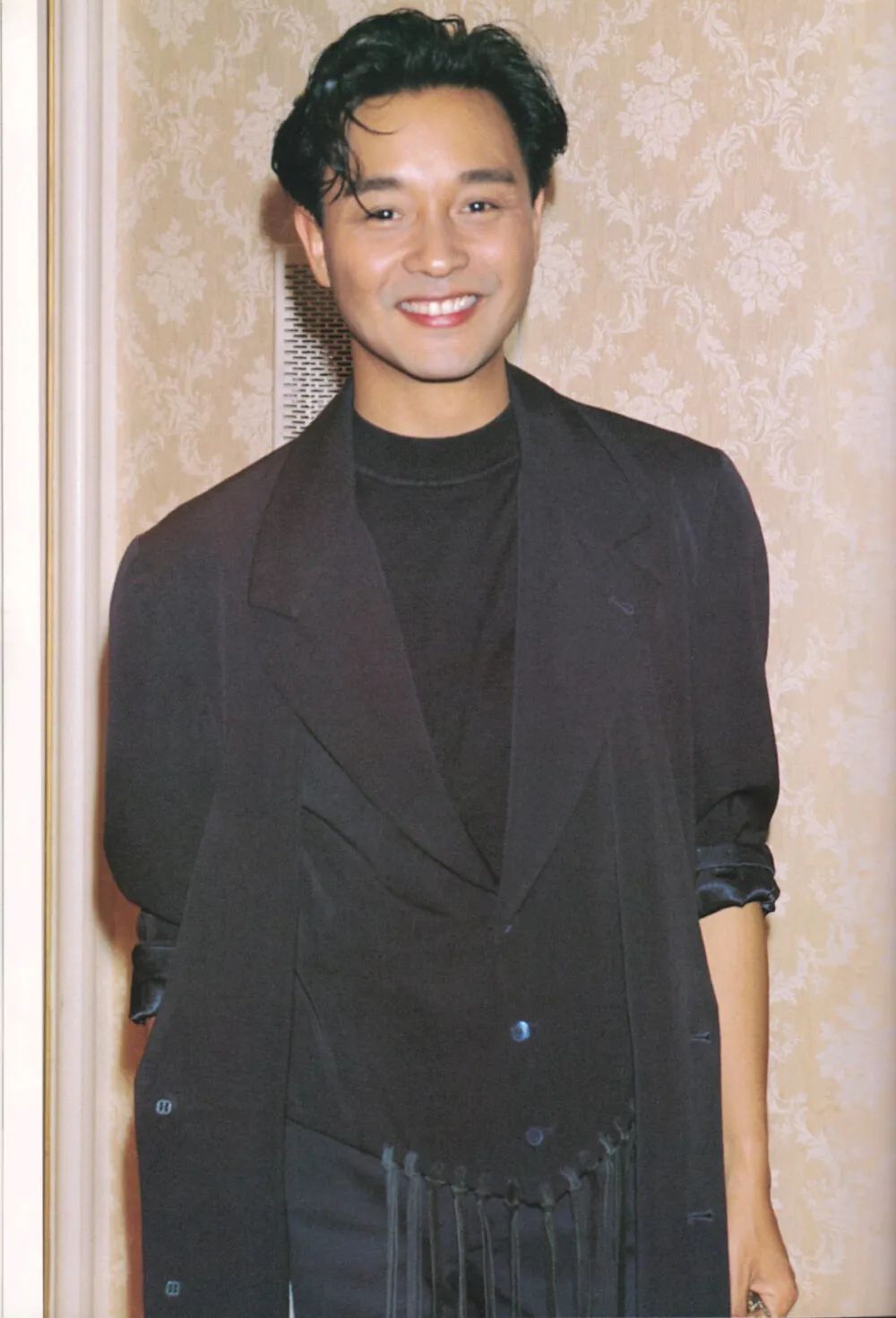 90年代的港片男神,个个都是穿搭界的高手 | 型男范