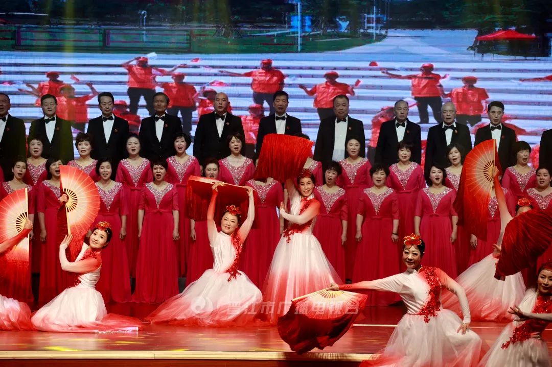 燃！晋江老年大学今天沸腾了