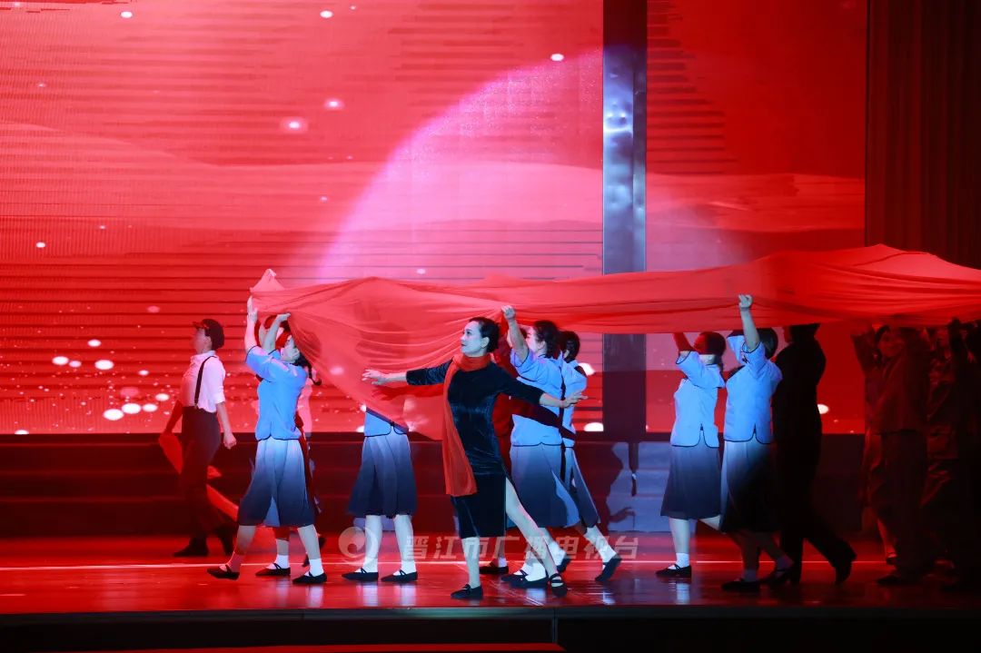 燃！晋江老年大学今天沸腾了