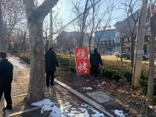 即墨藍村街道：清理整治占道經(jīng)營，營造良好市容環(huán)境