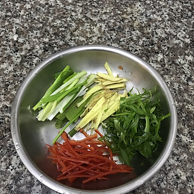 海鱸魚的家常做法,海鱸魚的家常做法大全