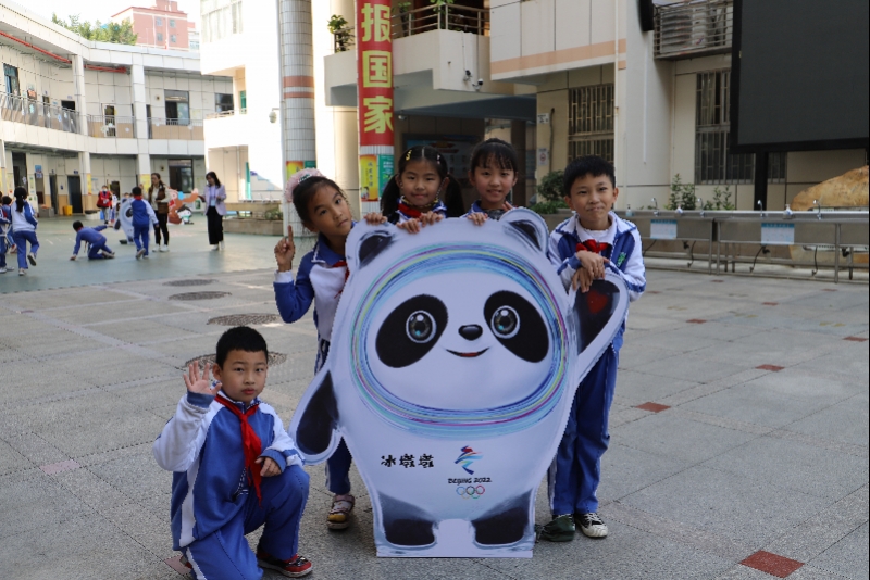 福田区梅林小学把期末考试变成“主题公园”(图3)