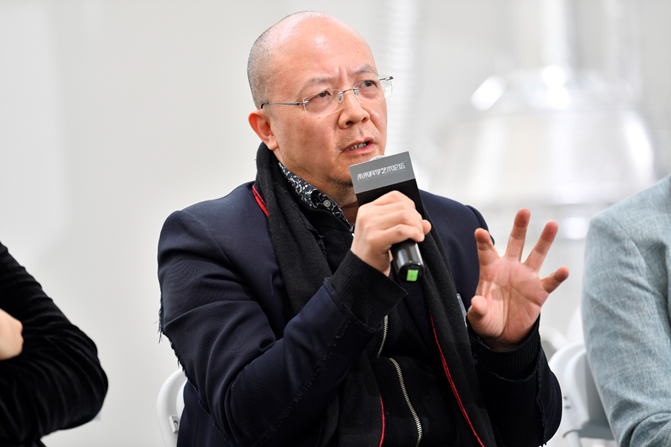 科学家与艺术家共话元宇宙的科技与人类共生关系