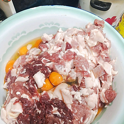 麻辣香腸,麻辣香腸的做法與配料