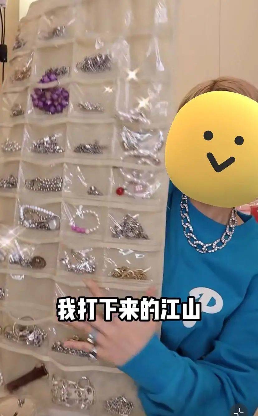 快倒闭的两元店，怎么成了网红打卡圣地？