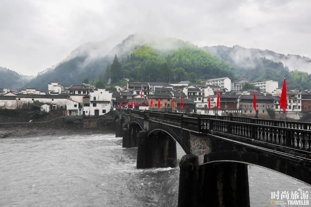 看过他们的旅行经历，我承认我慕了