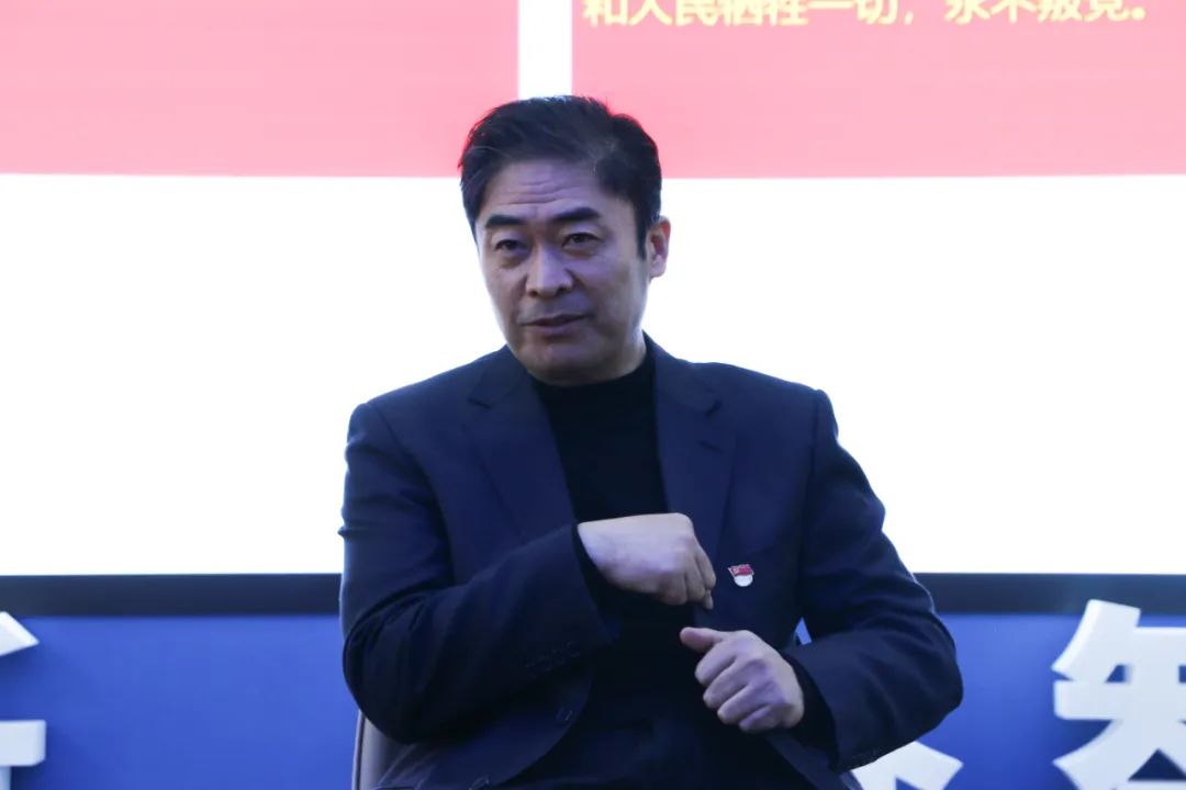 济南新材料产业园区党工委举行预备党员集体谈话及入党宣誓仪式