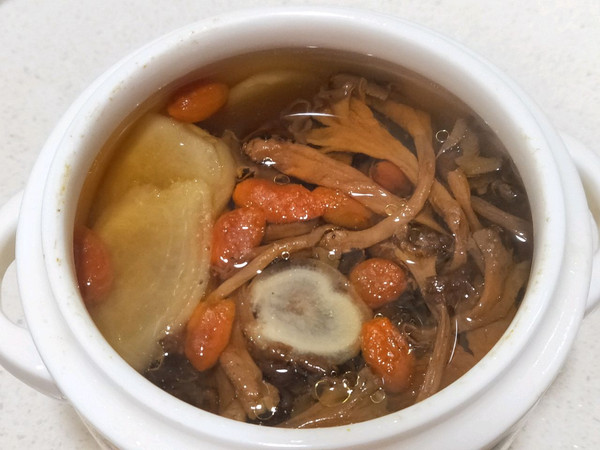 鸡油菌炖鸡汤(清汤版)