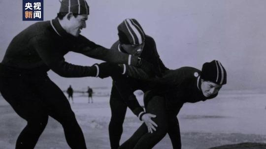 中国速度滑冰59年前就破了世界纪录的详细新闻