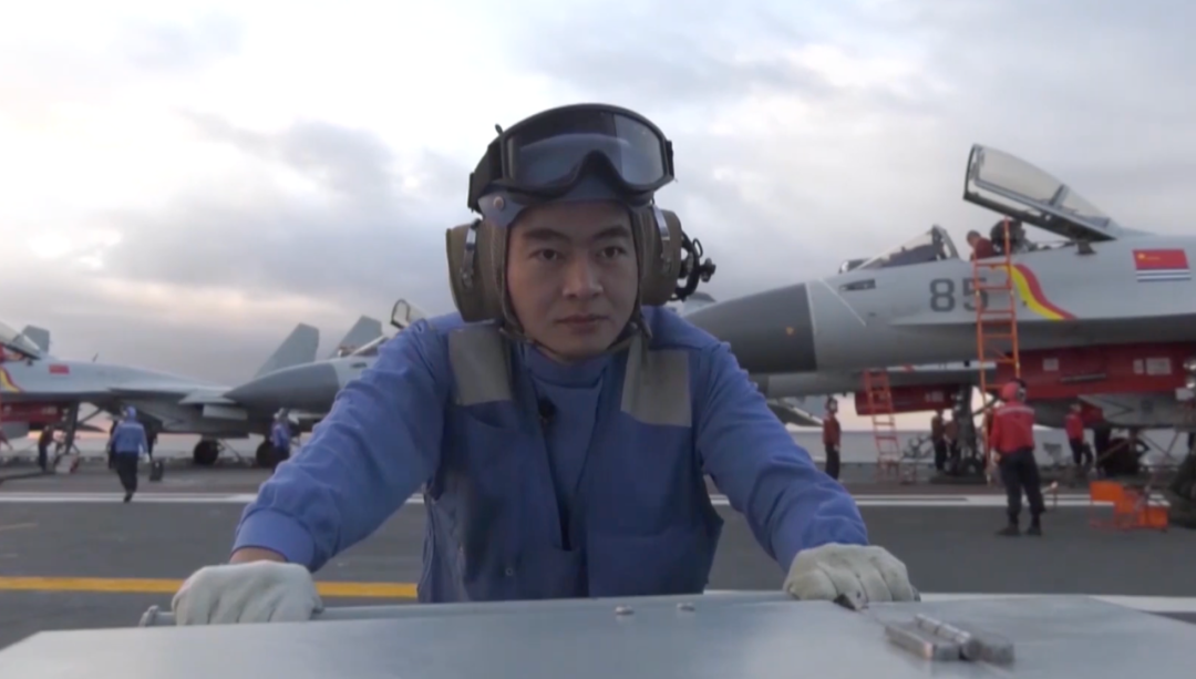 ���ȼ�-15��Ů����������ǹ���廪ѧ�ԡ�����������������ƽ������Ҫ����