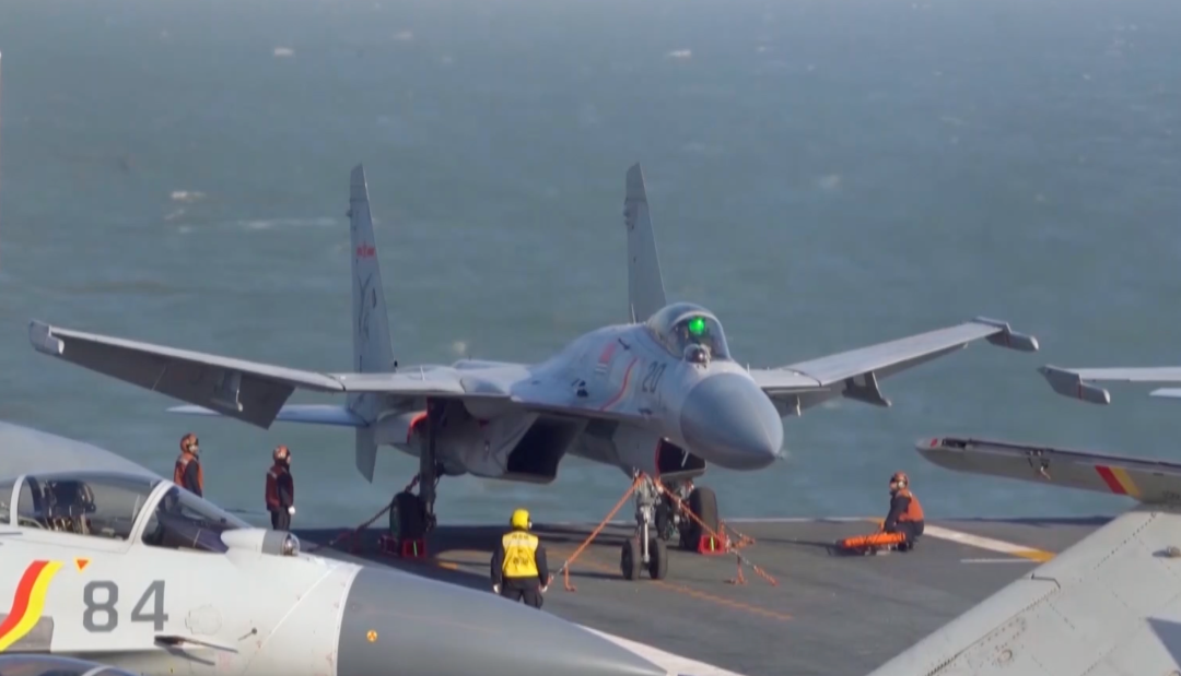 ���ȼ�-15��Ů����������ǹ���廪ѧ�ԡ�����������������ƽ������Ҫ����