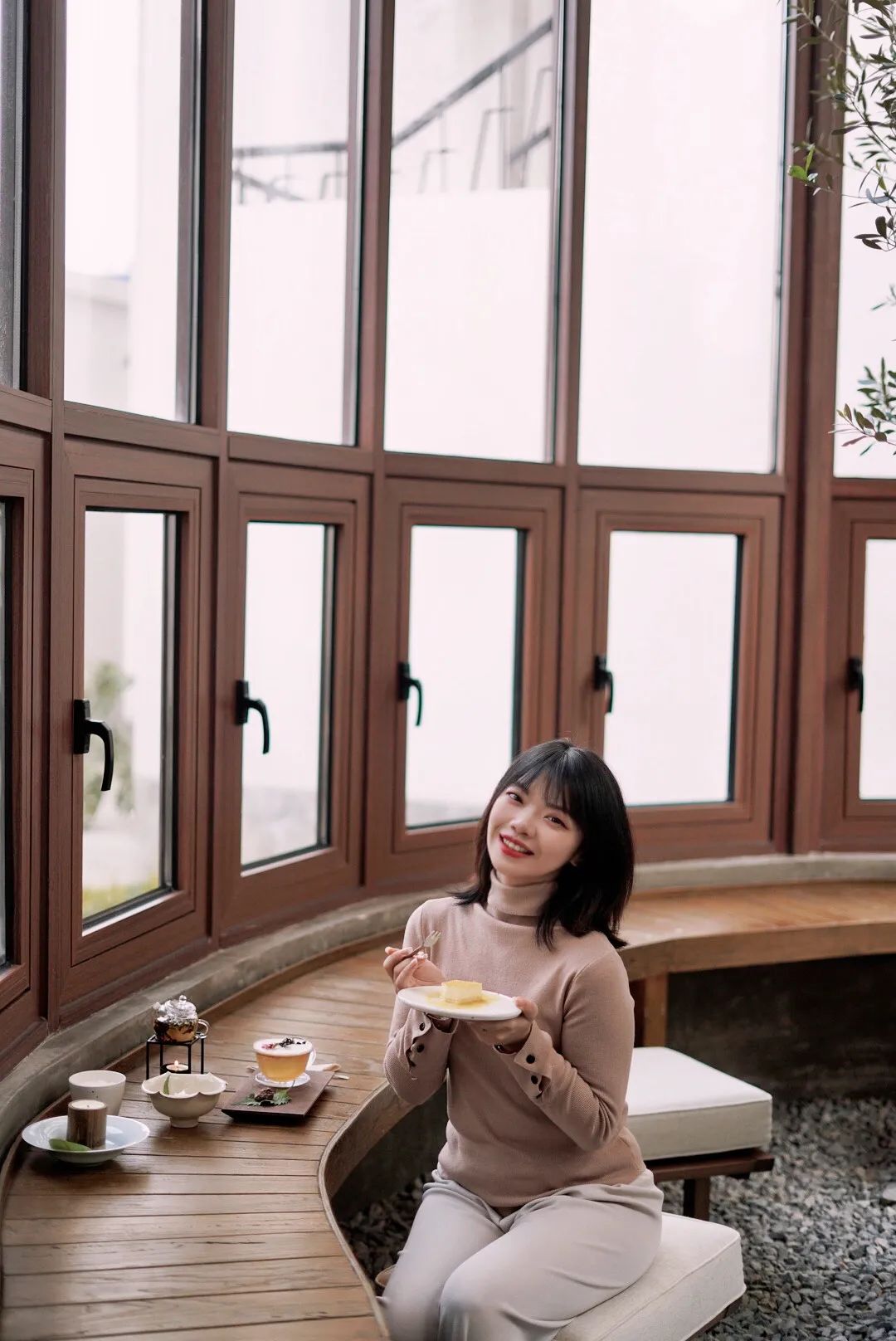重磅新开！上海首家设计收藏酒店，开业惊爆价还送三餐