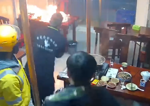 蚌埠一火锅店卡式炉爆燃 所幸无人员伤亡