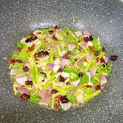 干煸肥腸,干煸肥腸的做法 川菜