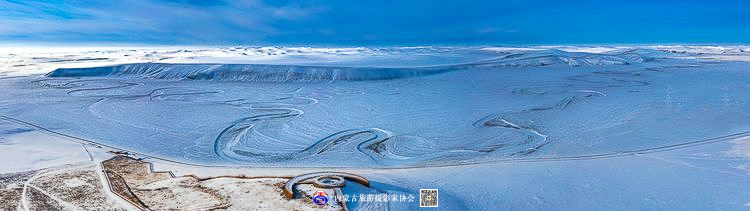 静谧风韵芳菲醉 雪色草原唤岁来