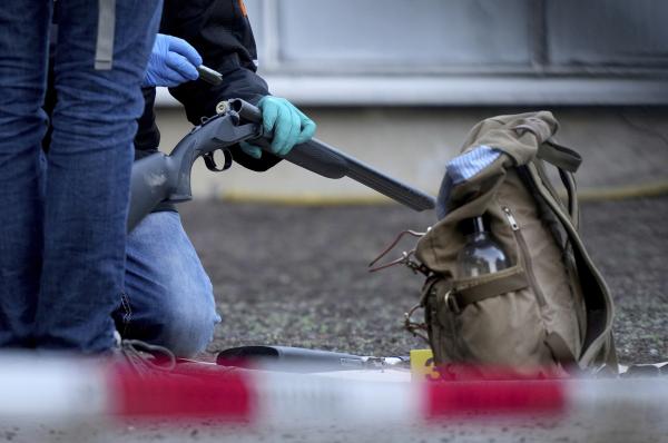 �˹����ڿ������ģ������� ׼������Ϯ��