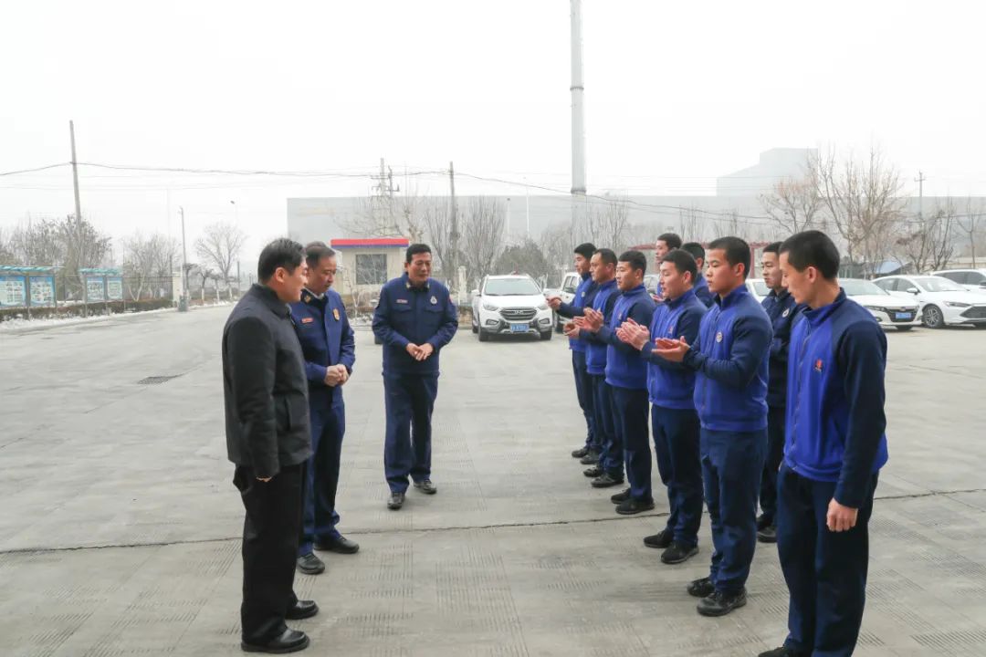 济南新材料产业园区管委会主任韩利师走访慰问梓东消防救援站