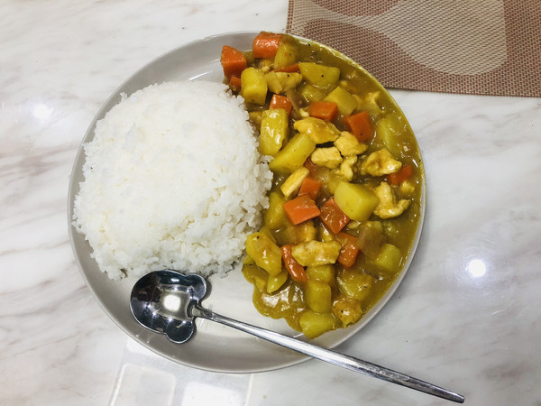 咖喱飯,咖喱飯的家常做法步驟