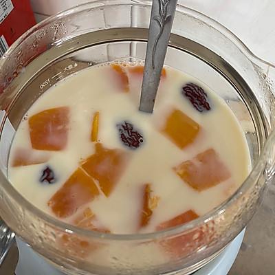 木瓜燉牛奶做法,木瓜燉牛奶做法視頻