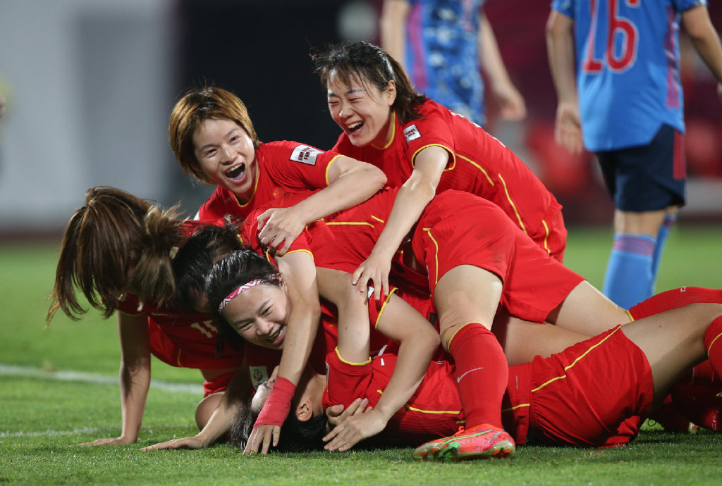 中国女足点球大战淘汰日本 挺进亚洲杯决赛