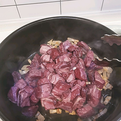 紅葡萄酒的做法,紅葡萄酒的做法 自釀