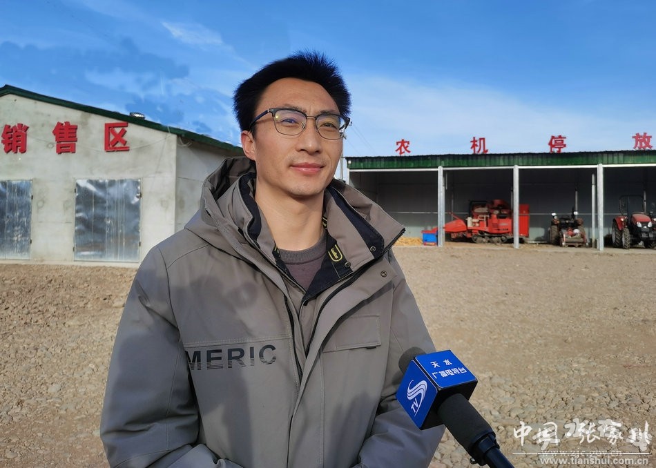 張家川縣川王鎮(zhèn)：農(nóng)機(jī)租賃助推農(nóng)業(yè)現(xiàn)代化發(fā)展