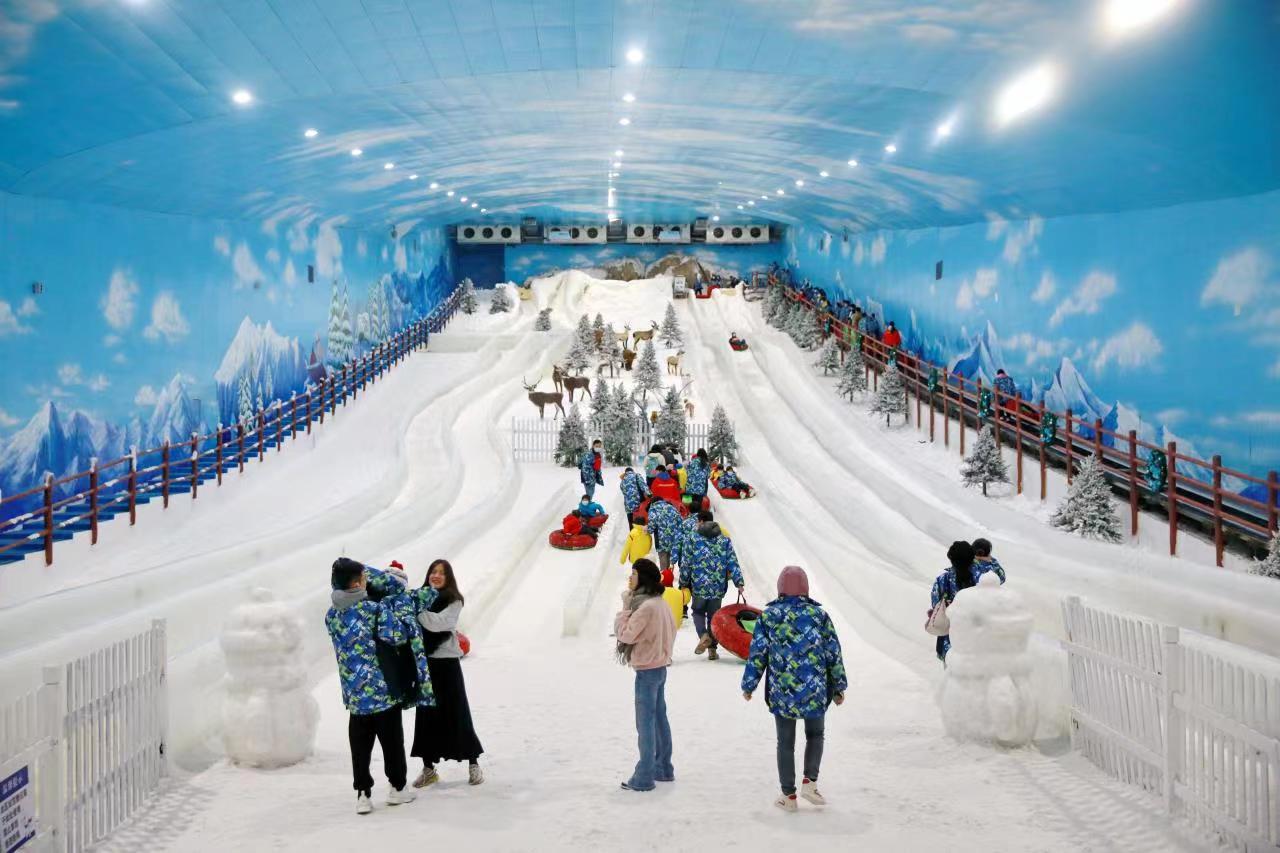 深圳溜冰场(累计接待游客达1500万人次!探秘深圳最大冰雪室内场馆)